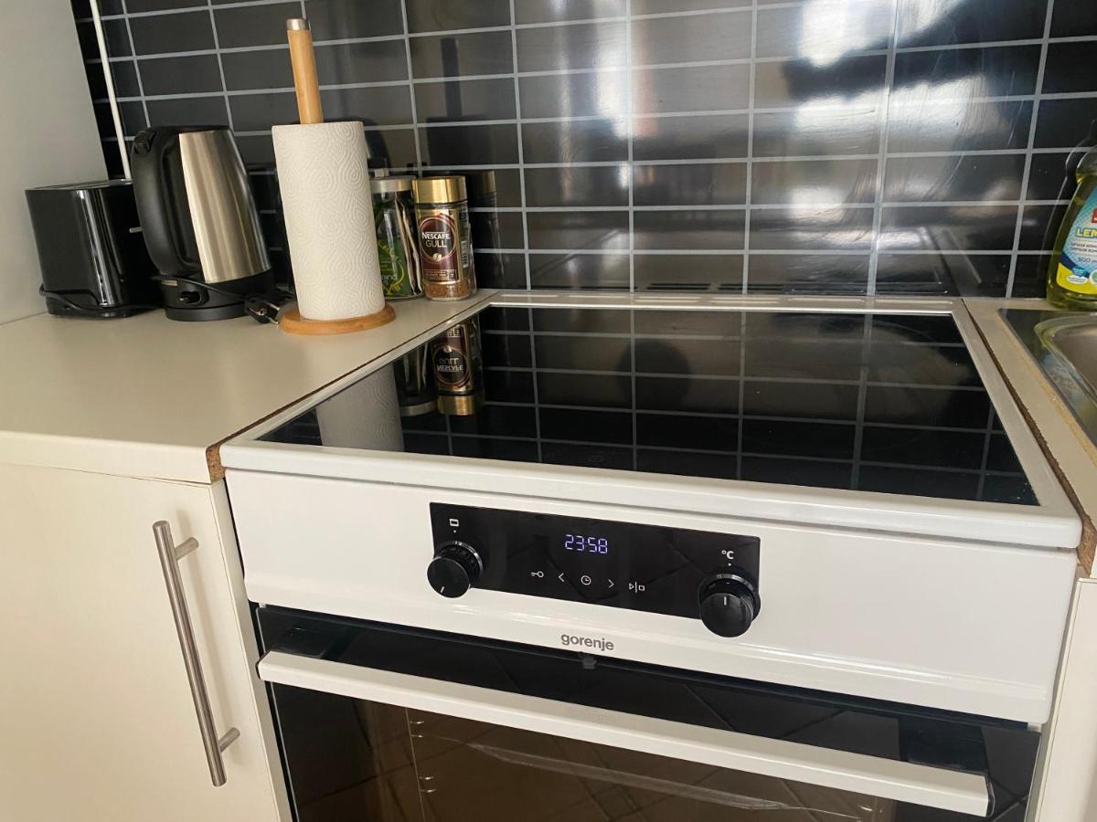 Walo Apartments Tromso - Alfheim 10 Min Walk To City Centre - No Parking Esterno foto